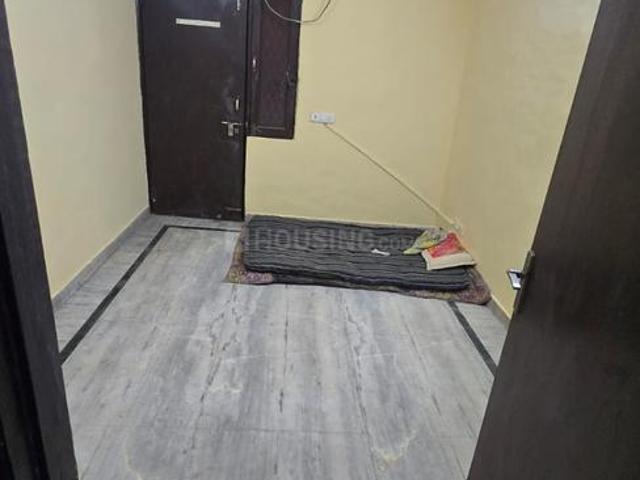 1 RK Independent House in Lajpat Nagar for rent New Delhi. The reference number is 17532543