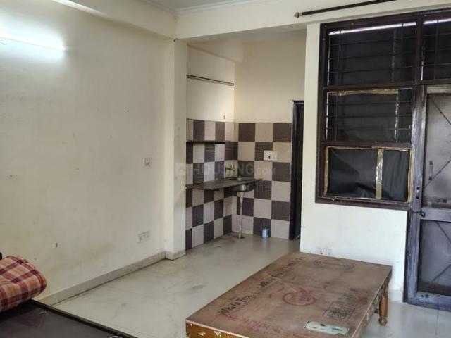 1 RK Independent House in Phi III for rent Greater Noida. The reference number is 19438338