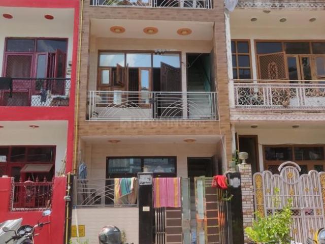 1 RK Independent House in RHO I for rent Greater Noida. The reference number is 20714417