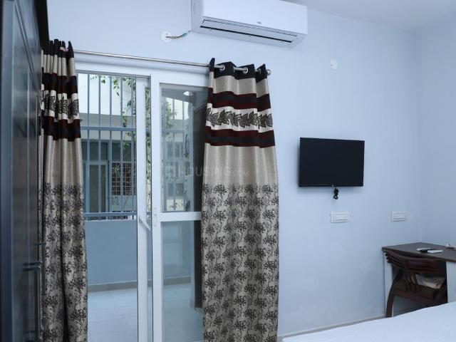 1 RK Independent House in Sushant Lok Phase 1 for rent Gurgaon. The reference number is 20582339