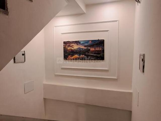 1 RK Independent House in Sushant Lok Phase 1 for rent Gurgaon. The reference number is 20927747