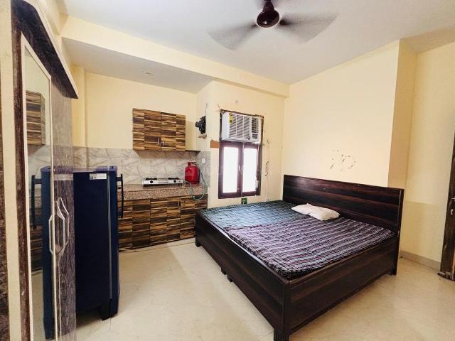 1 RK Independent House in Saket for rent New Delhi. The reference number is 20749258