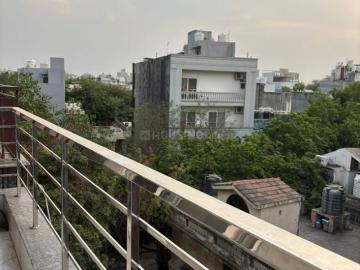 1 RK Independent House in Sector 43 for rent Gurgaon. The reference number is 20463280