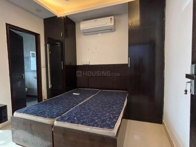 1 RK Independent House in Sector 43 for rent Gurgaon. The reference number is 21041170