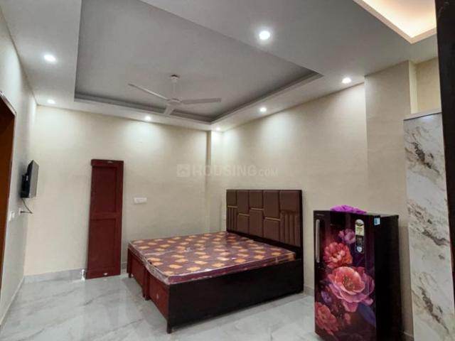 1 RK Independent House in Sector 43 for rent Gurgaon. The reference number is 21103695