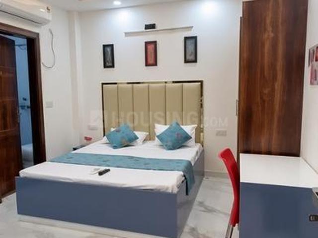 1 RK Independent House in Sector 43 for rent Gurgaon. The reference number is 21196470