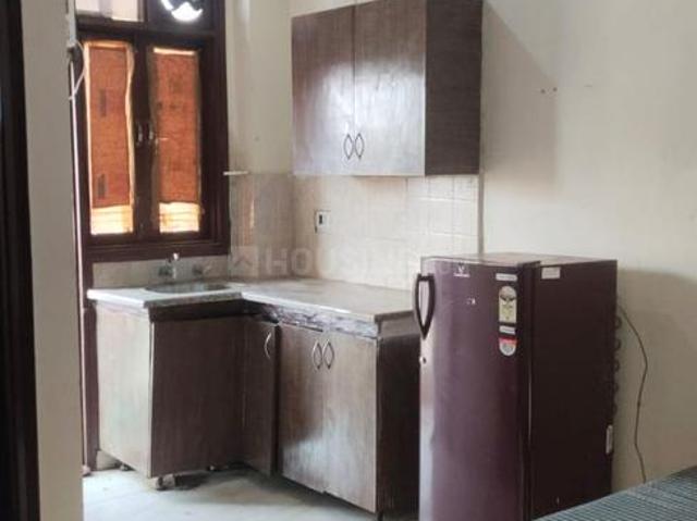 1 RK Independent House in Sector 41 for rent Gurgaon. The reference number is 20304642