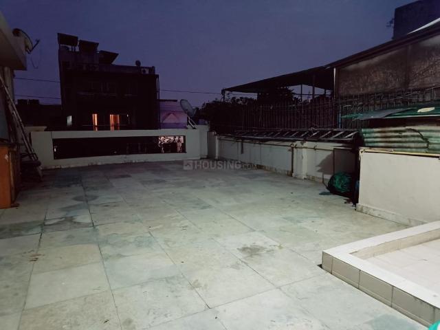 1 RK Independent House in Sector 40 for rent Noida. The reference number is 16610670