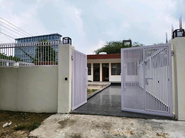 1 RK Independent House in Sector 42 for rent Gurgaon. The reference number is 20801071