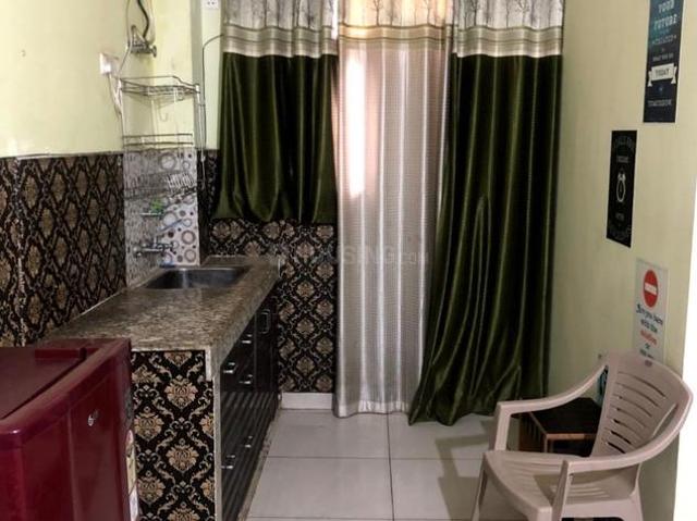 1 RK Independent House in Sector 49 for rent Gurgaon. The reference number is 21182803