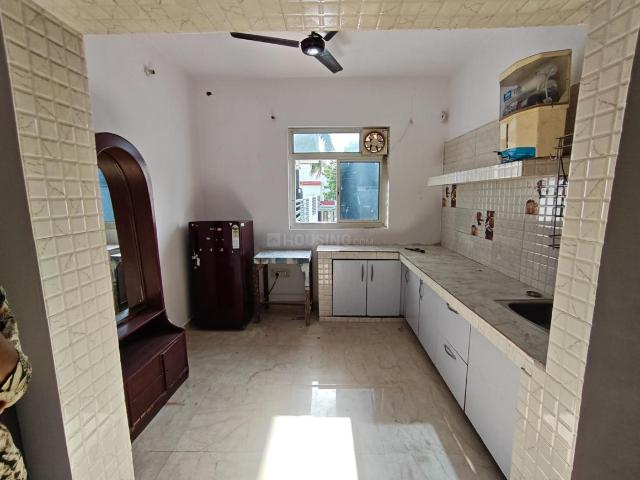 1 RK Independent House in Sector 4 for rent Gurgaon. The reference number is 21288289