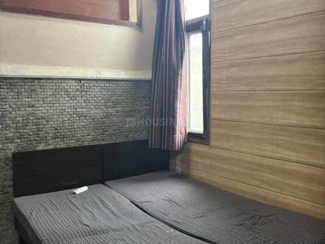 1 RK Independent House in Sector 50 for rent Noida. The reference number is 20621931