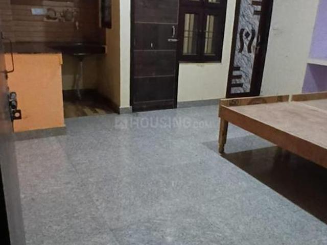 1 RK Independent House in Sector 50 for rent Noida. The reference number is 21191935