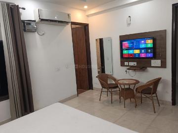 1 RK Independent House in Sector 52 for rent Gurgaon. The reference number is 19629912