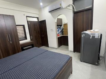 1 RK Independent House in Sector 57 for rent Gurgaon. The reference number is 20530548