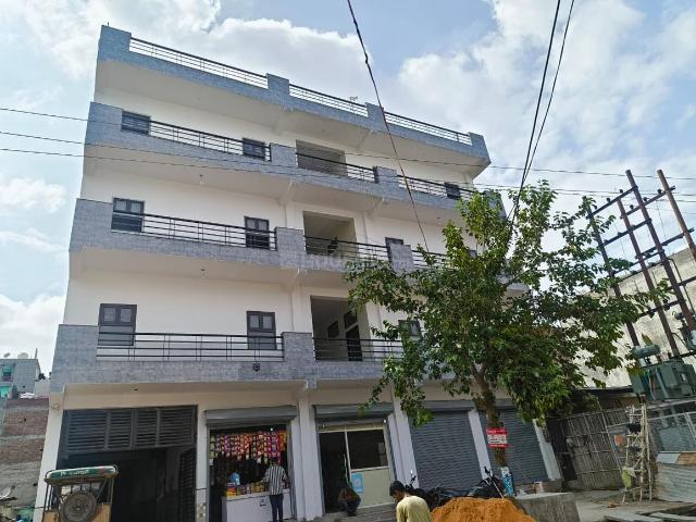1 RK Independent House in Sector 62 for rent Noida. The reference number is 17957248