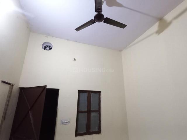 1 RK Independent House in Sector 89A for rent Gurgaon. The reference number is 14595661