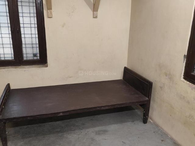 1 RK Independent House in Sector 13 for rent Gurgaon. The reference number is 17265594