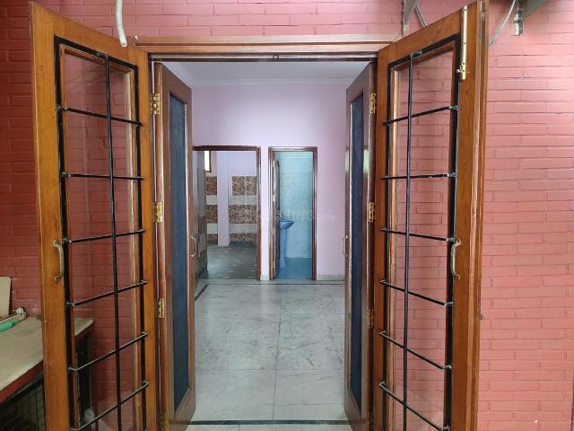 1 RK Independent House in Sector 17 for rent Gurgaon. The reference number is 11863251