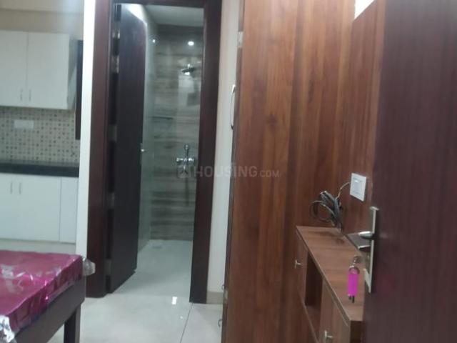 1 RK Independent House in Sector 14 for rent Gurgaon. The reference number is 19657834
