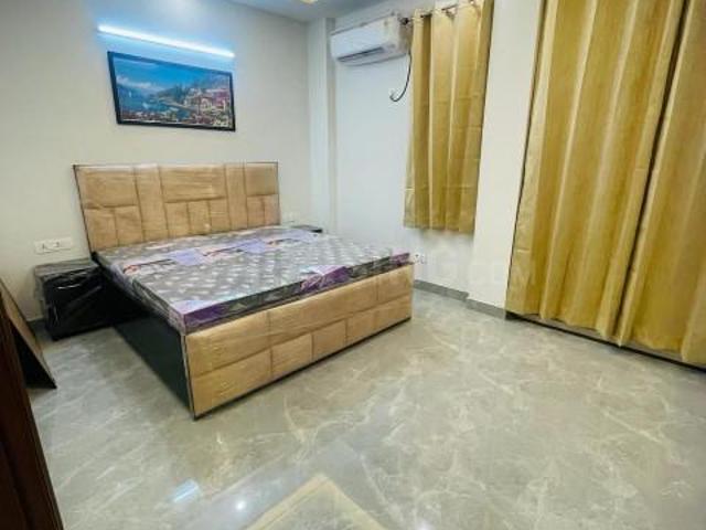 1 RK Independent House in Sector 14 for rent Gurgaon. The reference number is 20979709