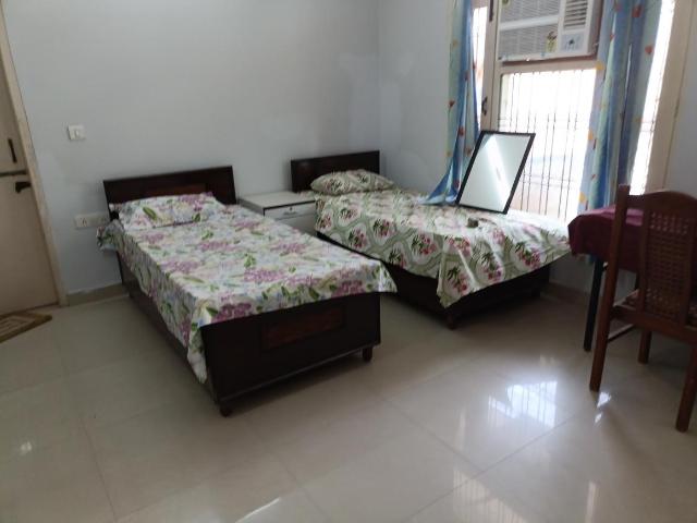 1 RK Independent House in Sector 21B for rent Faridabad. The reference number is 20084116