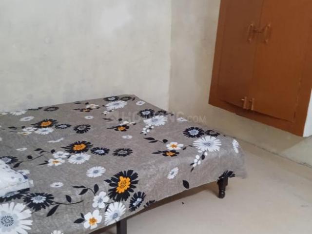 1 RK Independent House in Sector 27 for rent Noida. The reference number is 18217078
