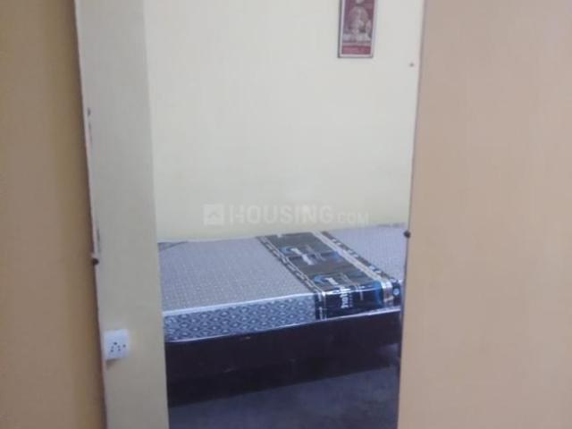 1 RK Independent House in Sector 28 for rent Noida. The reference number is 20902463