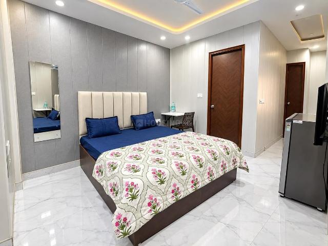 1 RK Independent House in Sector 38 for rent Gurgaon. The reference number is 21301815