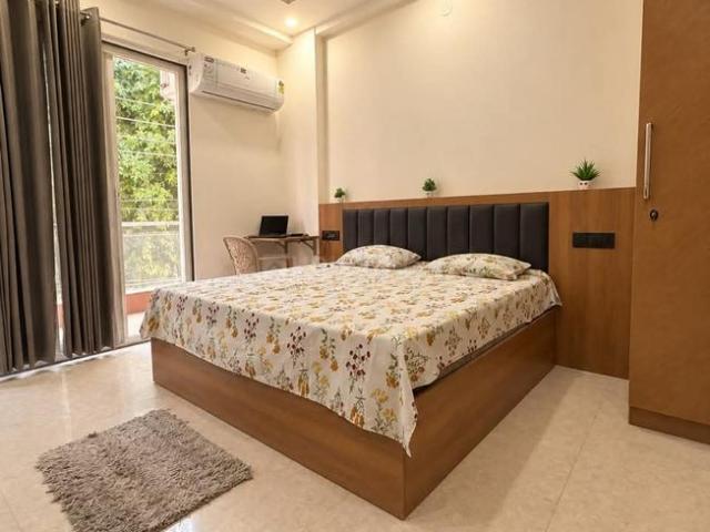 1 RK Independent House in Sector 39 for rent Gurgaon. The reference number is 21195015
