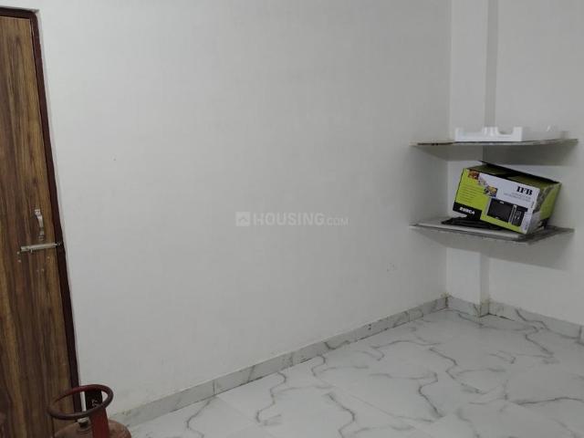 1 RK Independent House in Shalimar Bagh for rent New Delhi. The reference number is 20615207