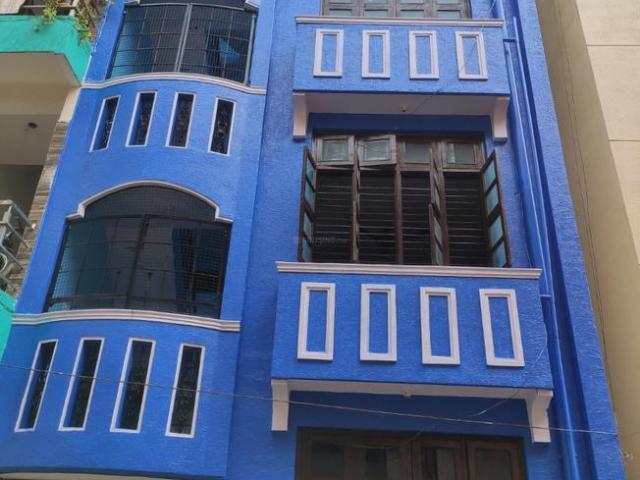 1 RK Independent House in Shivaji Nagar for rent Bengaluru. The reference number is 9520073