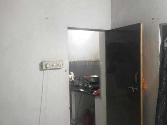 1 RK Independent House in Teka Naka for rent Nagpur. The reference number is 21225667