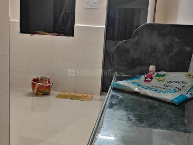 1 RK Independent House in Thane West for rent Thane. The reference number is 20874616
