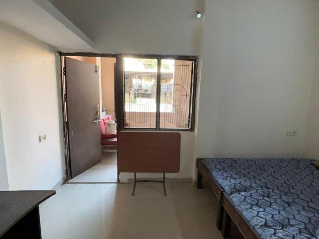 1 RK Independent House in Vishnu Puri Colony for rent Indore. The reference number is 21380827