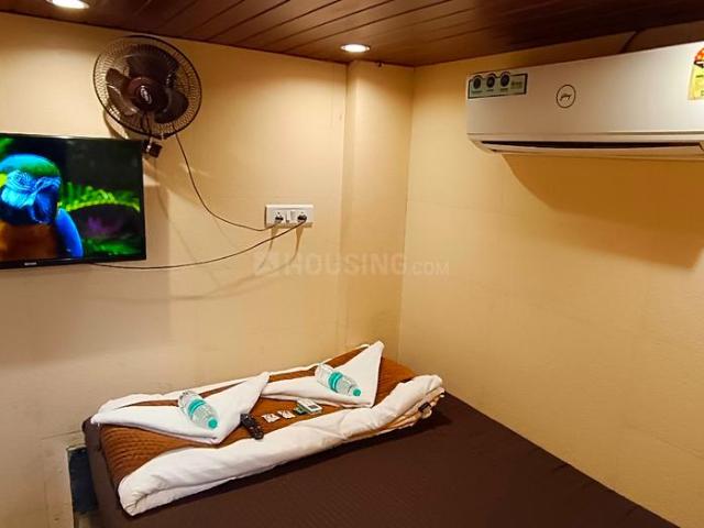 1 RK Studio in Umerkhadi for rent Mumbai. The reference number is 21358732