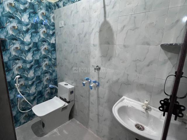 1 RK Studio in Vasundhara Enclave for rent New Delhi. The reference number is 20973529