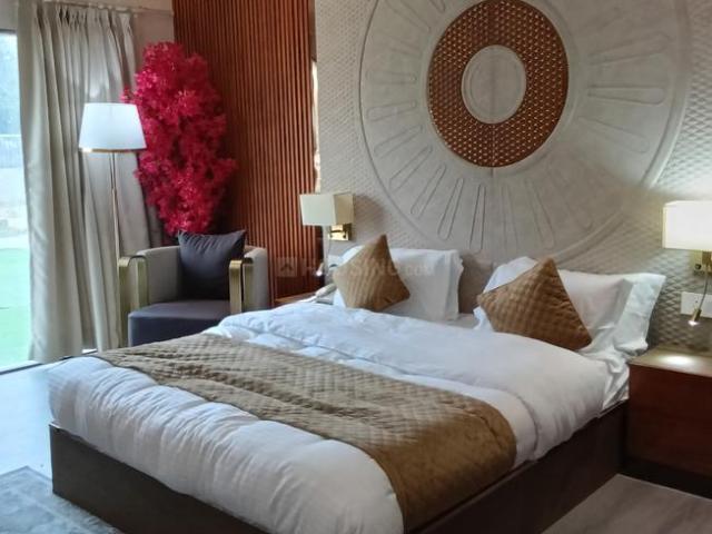 1 RK Studio in Chi V for resale Greater Noida. The reference number is 21128868