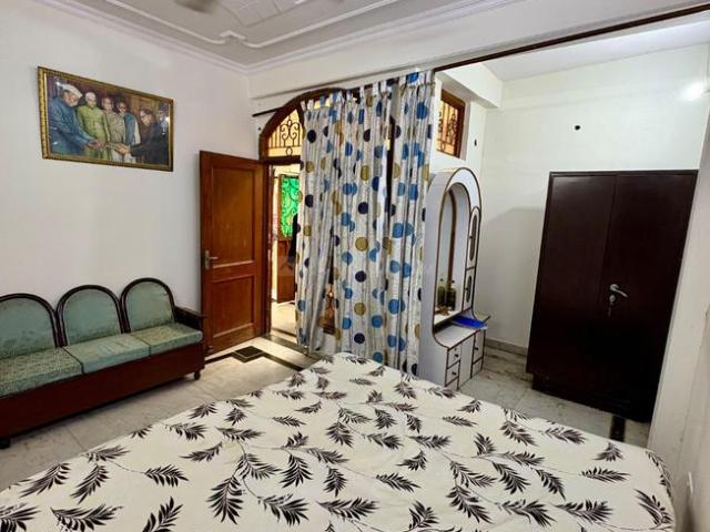 1 RK Studio in Indirapuram for rent Ghaziabad. The reference number is 20355396