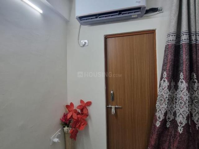 1 RK Studio in Jait for rent Vrindavan. The reference number is 20345013