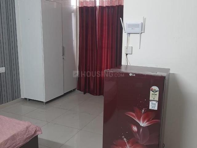 1 RK Studio in Nagla for rent Zirakpur. The reference number is 21111638