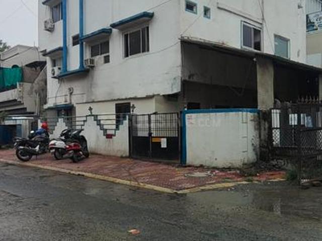 1 RK Studio in Saket Nagar for rent Indore. The reference number is 20699784