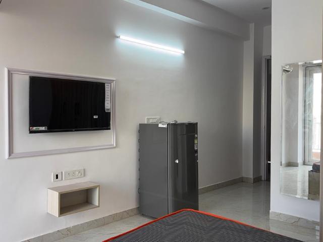 1 RK Studio in Sector 28 for rent Gurgaon. The reference number is 21064052