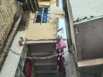 1 RK Villa in Khar East for resale Mumbai. The reference number is 8705417