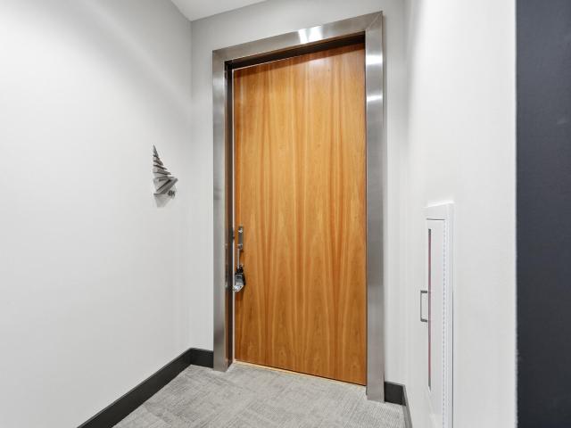 1 Roebling Way 401