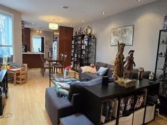 1 room apartment of 109m² in Quebec