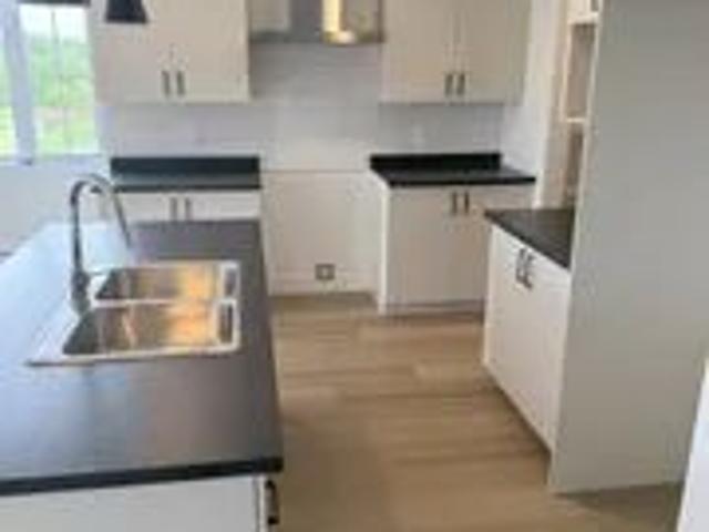 1 room apartment of 120m² in Rivière du Loup