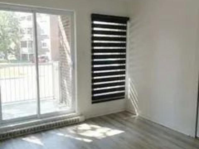 1 room apartment of 44m² in Quebec