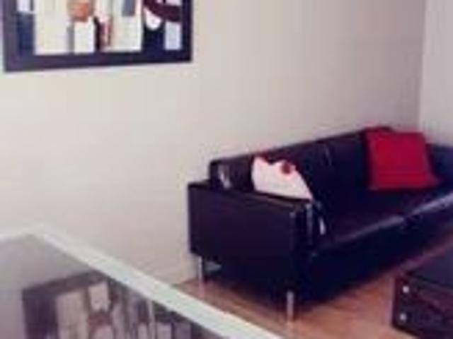 1 room apartment of 44m² in Quebec