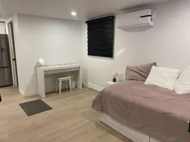 1 room apartment of 49m² in Quebec